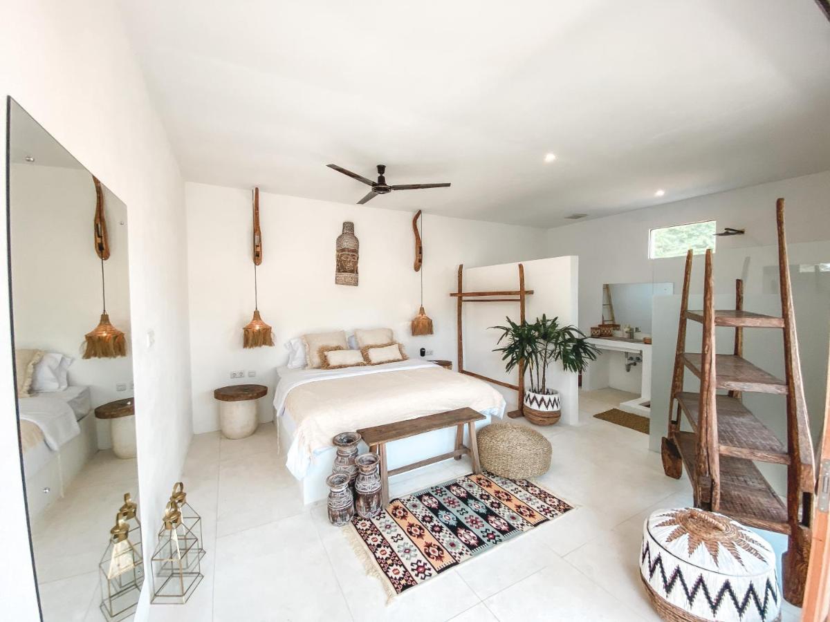 Villa Uma & Amu - Modern Design Kuta  ภายนอก รูปภาพ