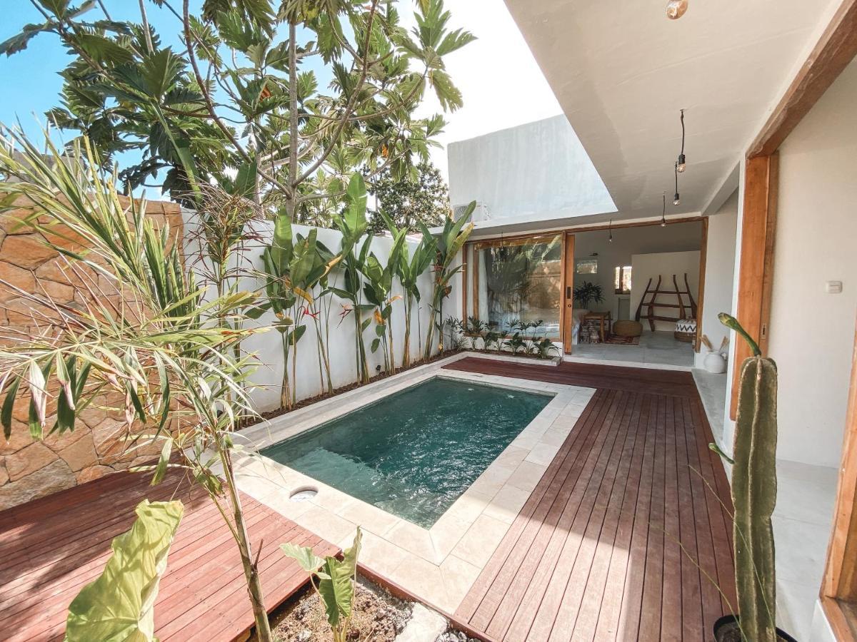 Villa Uma & Amu - Modern Design Kuta  ภายนอก รูปภาพ