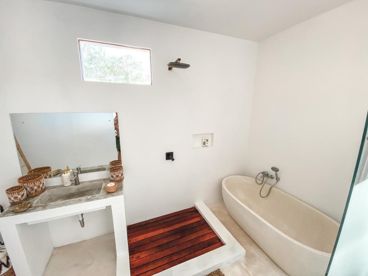Villa Uma & Amu - Modern Design Kuta  ภายนอก รูปภาพ