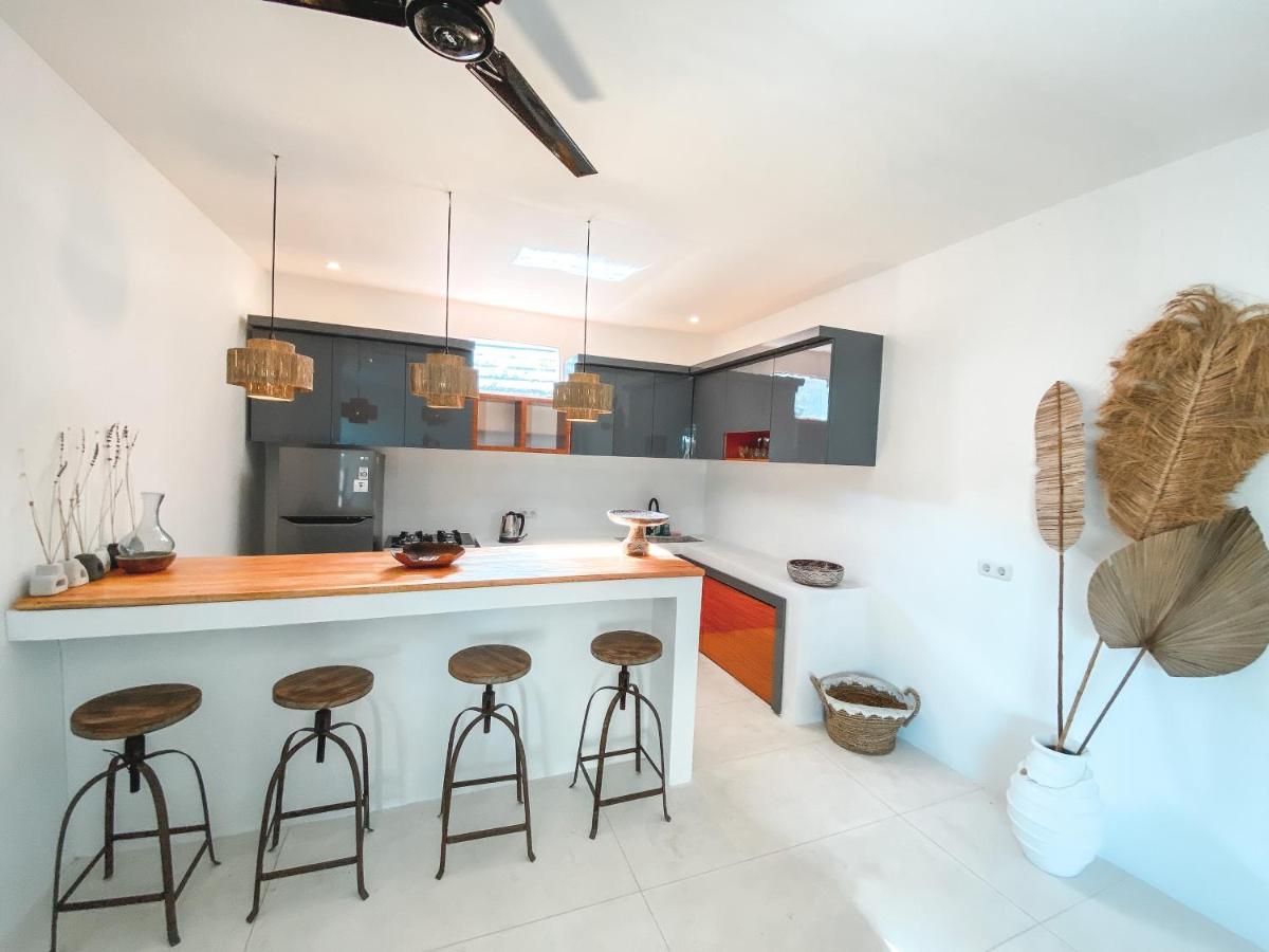 Villa Uma & Amu - Modern Design Kuta  ภายนอก รูปภาพ