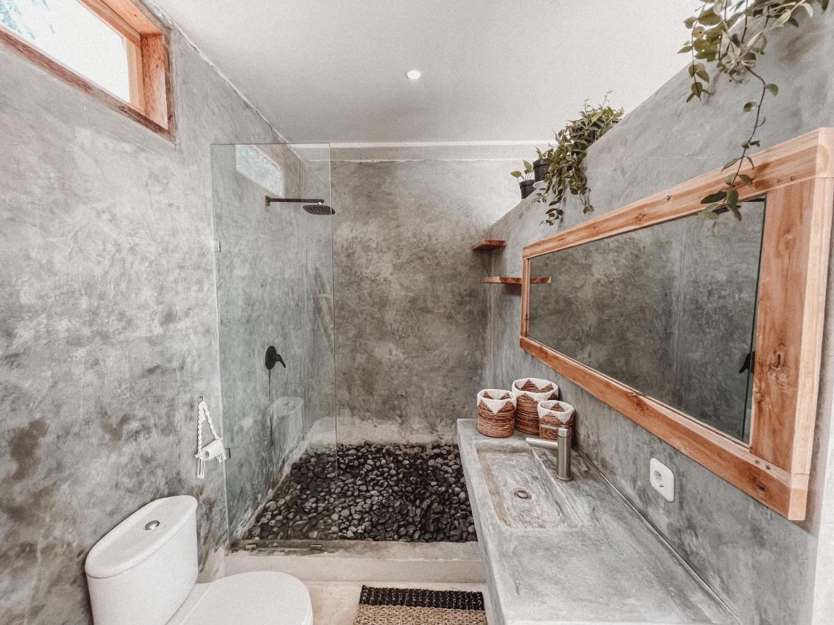 Villa Uma & Amu - Modern Design Kuta  ภายนอก รูปภาพ