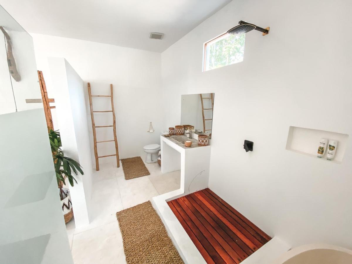 Villa Uma & Amu - Modern Design Kuta  ภายนอก รูปภาพ